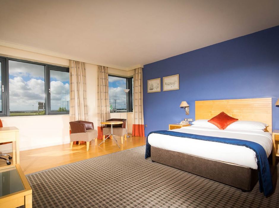 Cork Airport Hotel Экстерьер фото