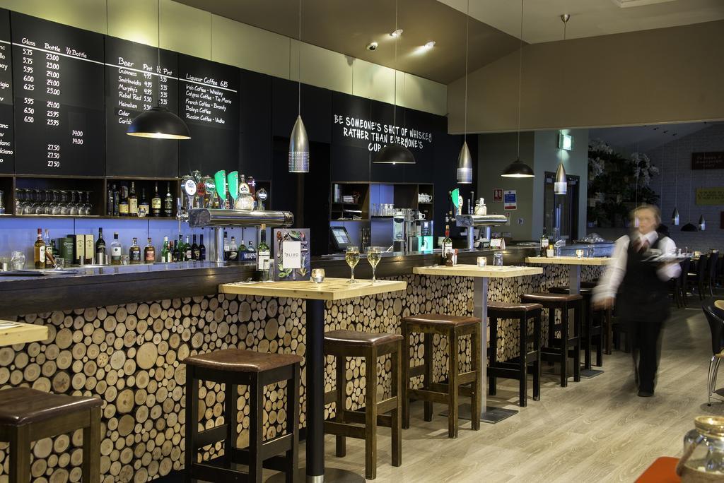 Cork Airport Hotel Экстерьер фото