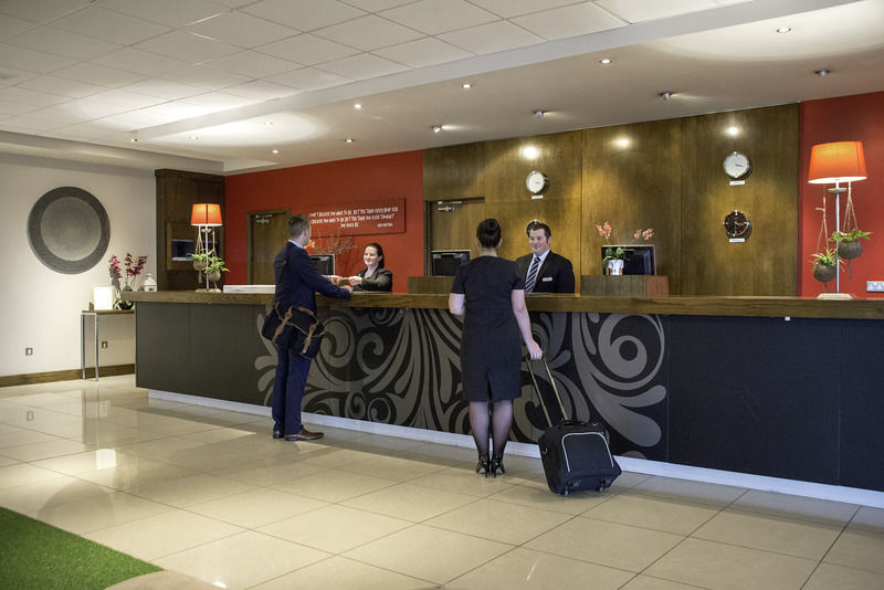 Cork Airport Hotel Экстерьер фото